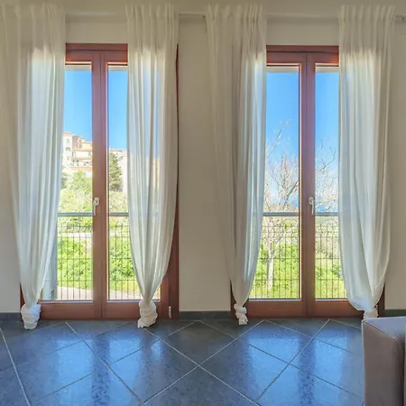 Casa Manes - Goelba *