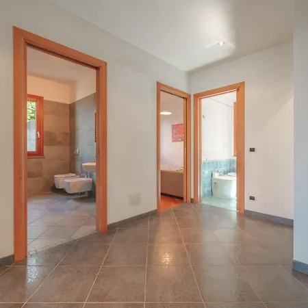 Dom wakacyjny Casa Manes - Goelba *