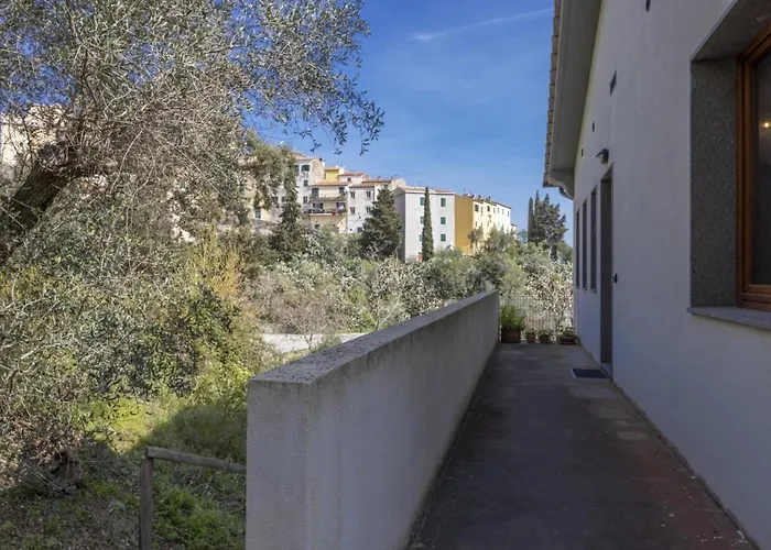 Casa Manes - Goelba * Rio nell'Elba